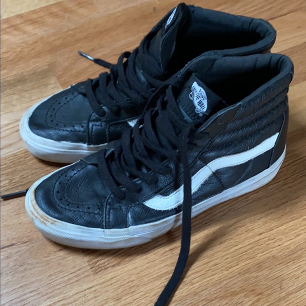Leather high top classic vans SK8-HI